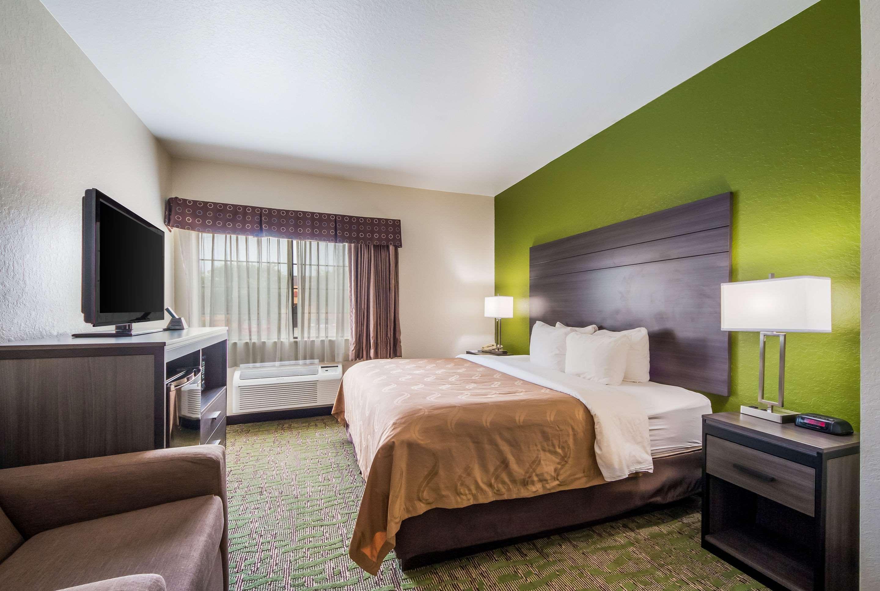 Quality Suites Сан-Антонио Экстерьер фото